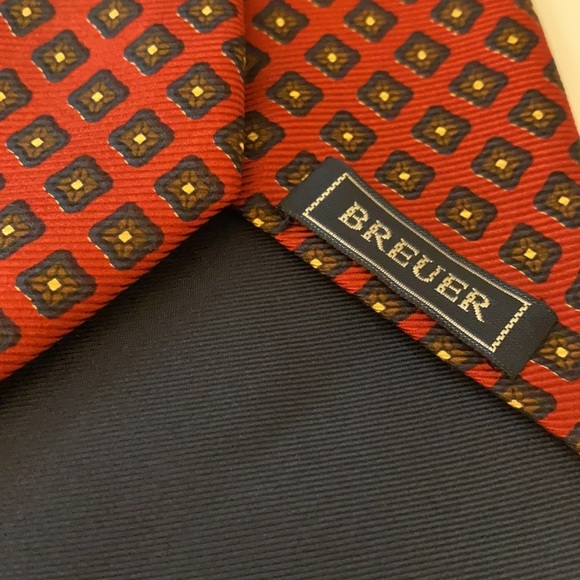 Breuer Red Diamond Pattern Silk Tie Handmade Italy - Picture 3 of 4